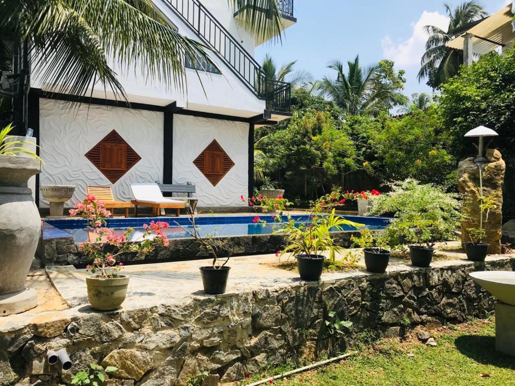 Peaceful Green Villa Unawatuna Exteriör bild